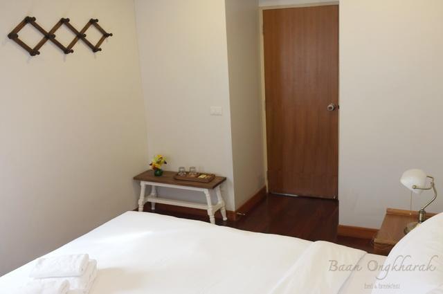 Baan Ongkharak Bed & Breakfast (Adults Only) バンコク都 エクステリア 写真